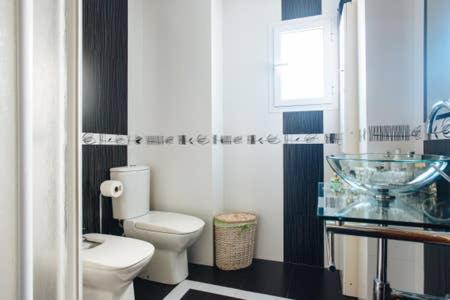 Habitaciones Individuales En Apartamento Compartido セビリア エクステリア 写真