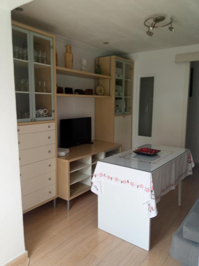 Habitaciones Individuales En Apartamento Compartido セビリア エクステリア 写真